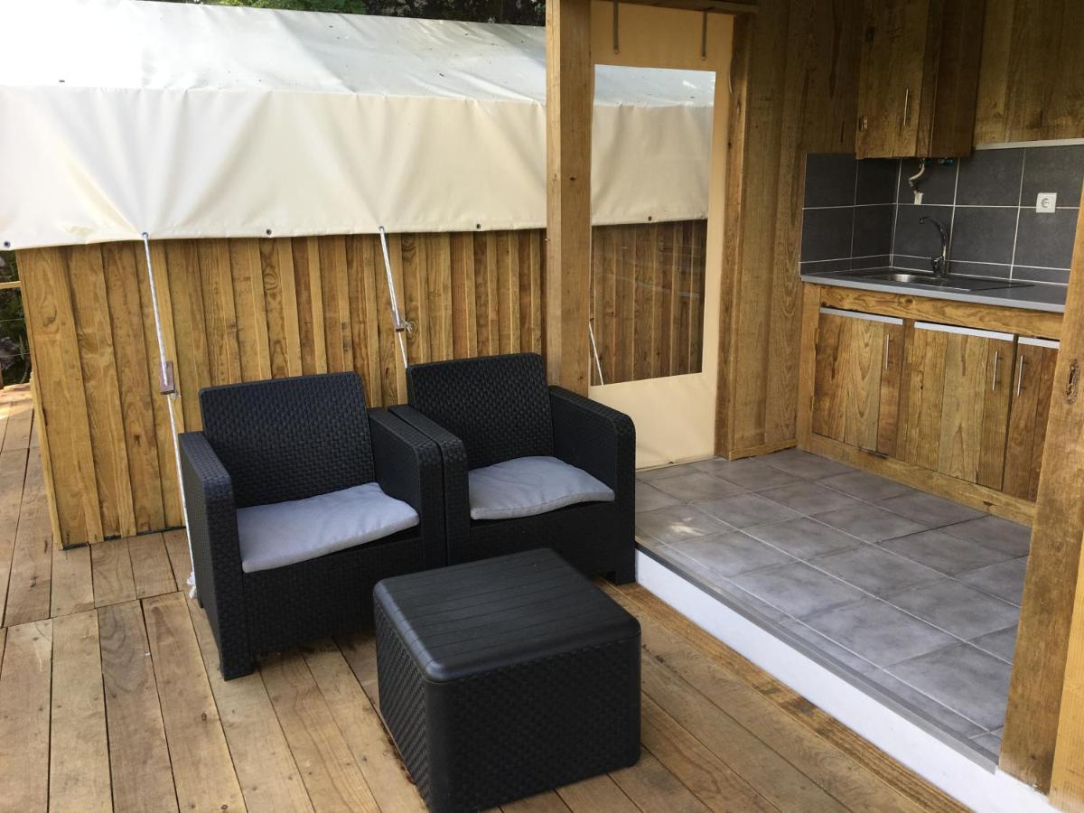 Glamping Cabana Nas Arvores Ponte da Barca Exterior photo